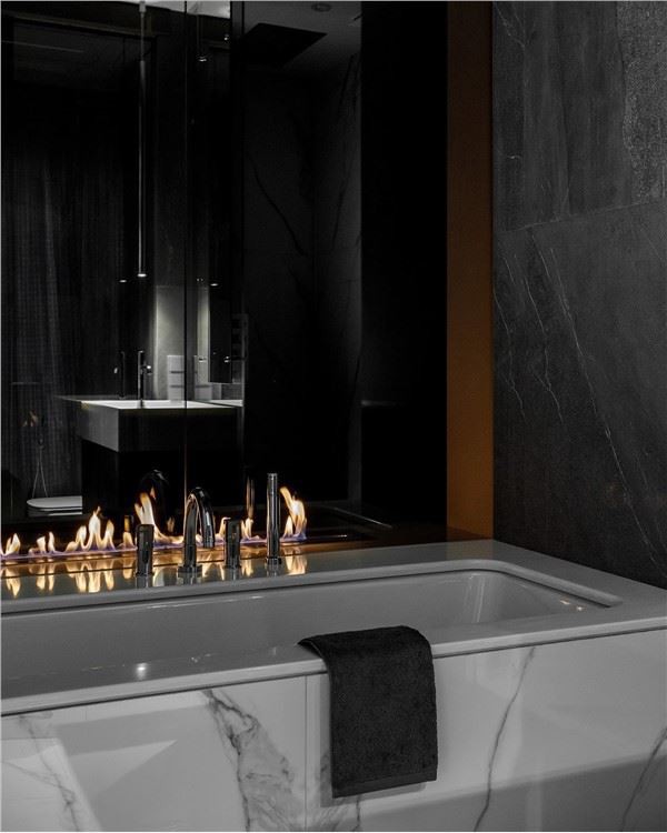 Dóire Eatánól Chliste Le Cianrialtán